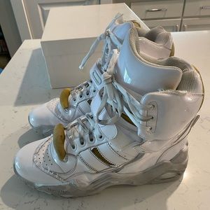 Men’s Distressed Maison Margiela Sneaker